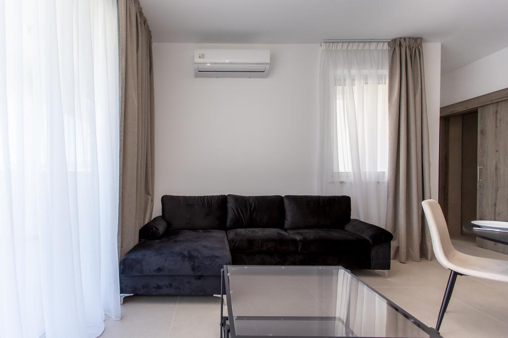 B201 Two-Bedroom Suite