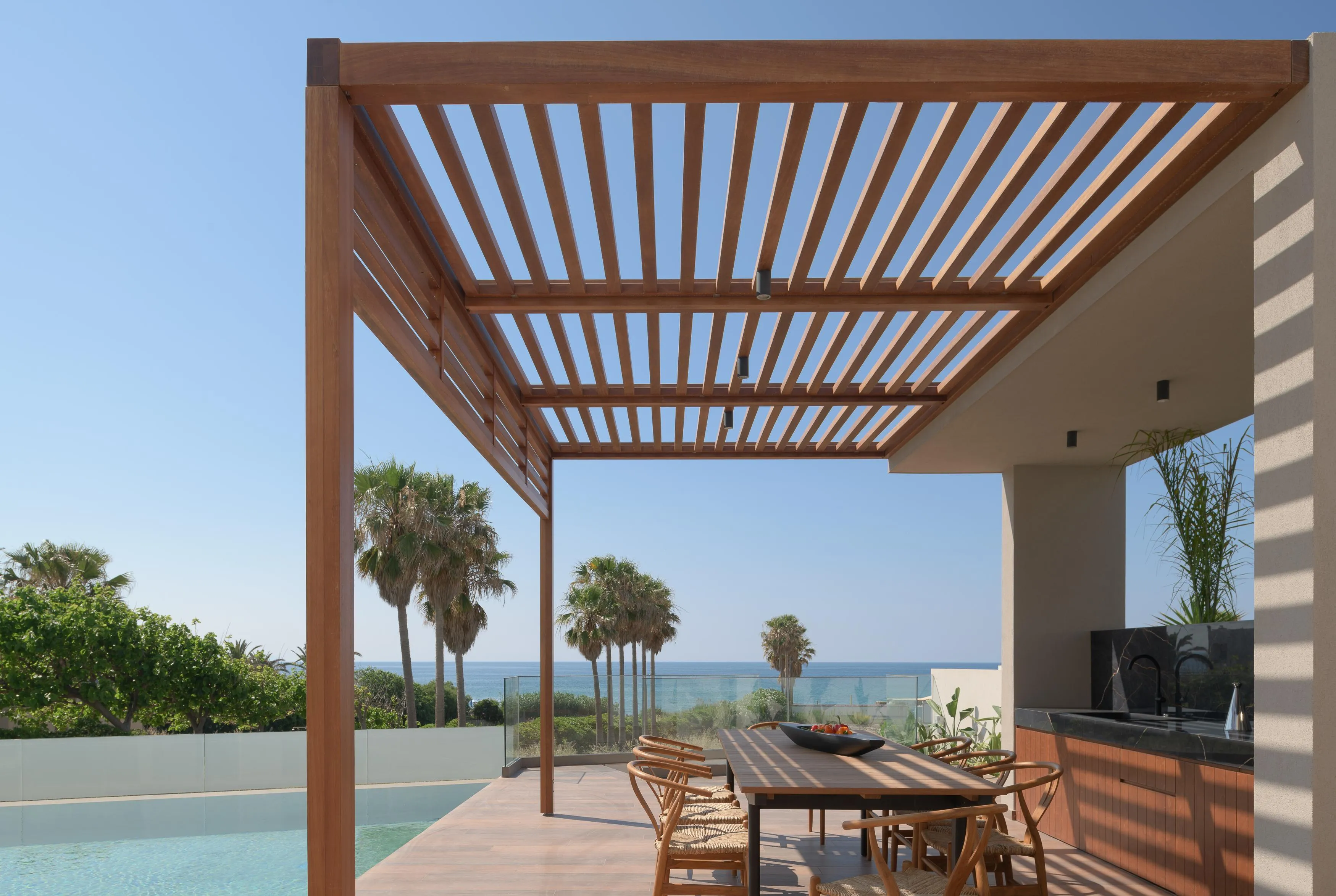 Οutdoor dining area for 12 guests