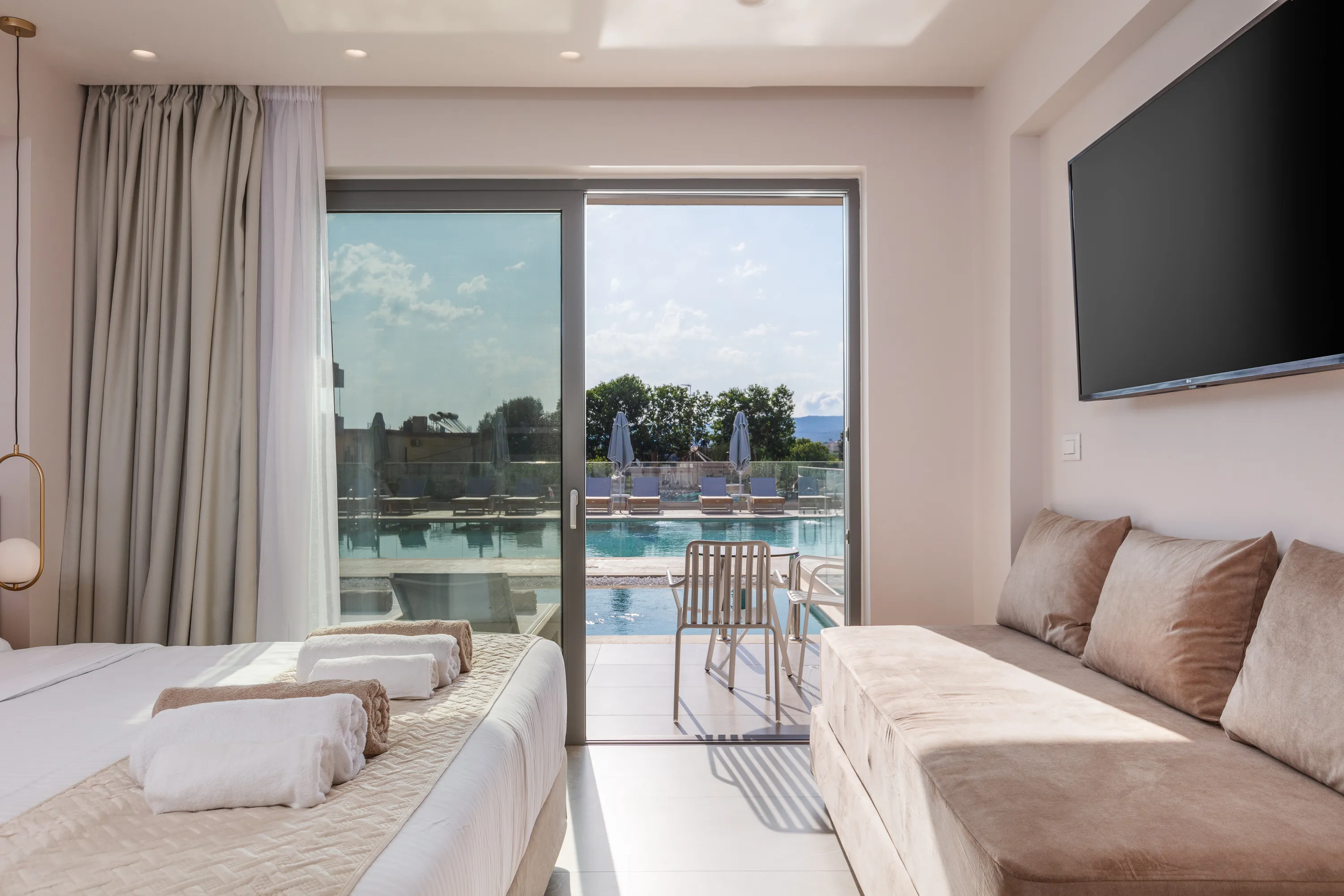 Nima Boutique Hotel - 3