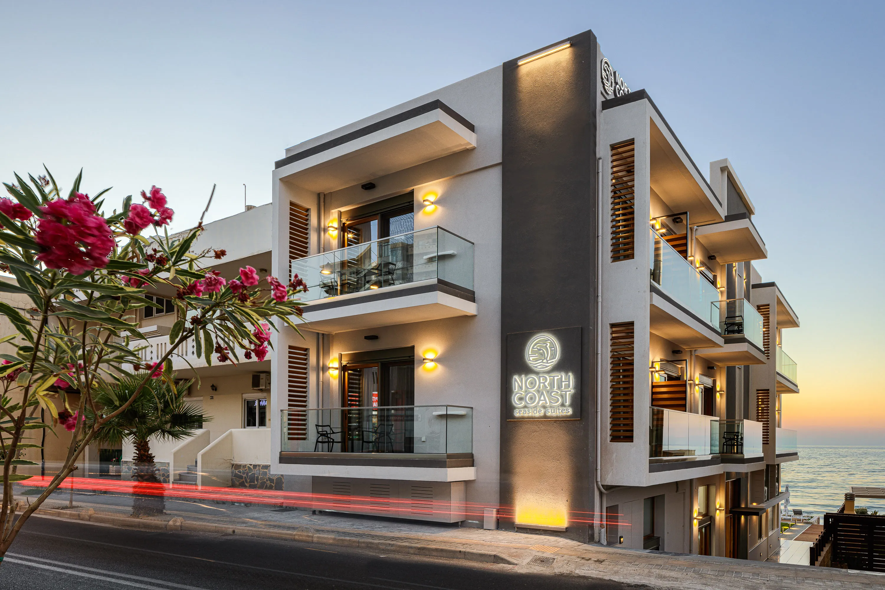 North Coast Seaside Suites exterior