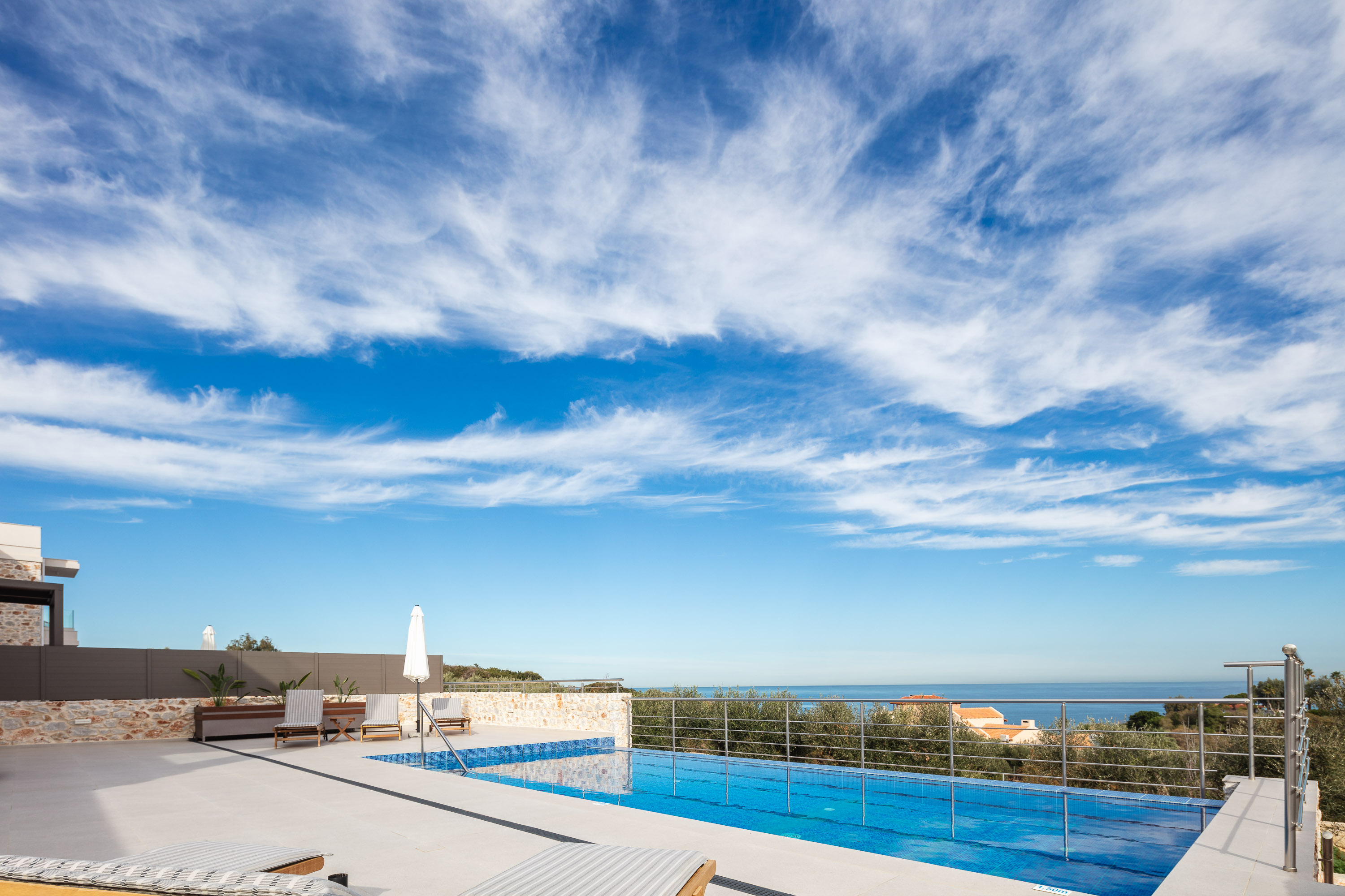 Oinolithos Luxury Villas