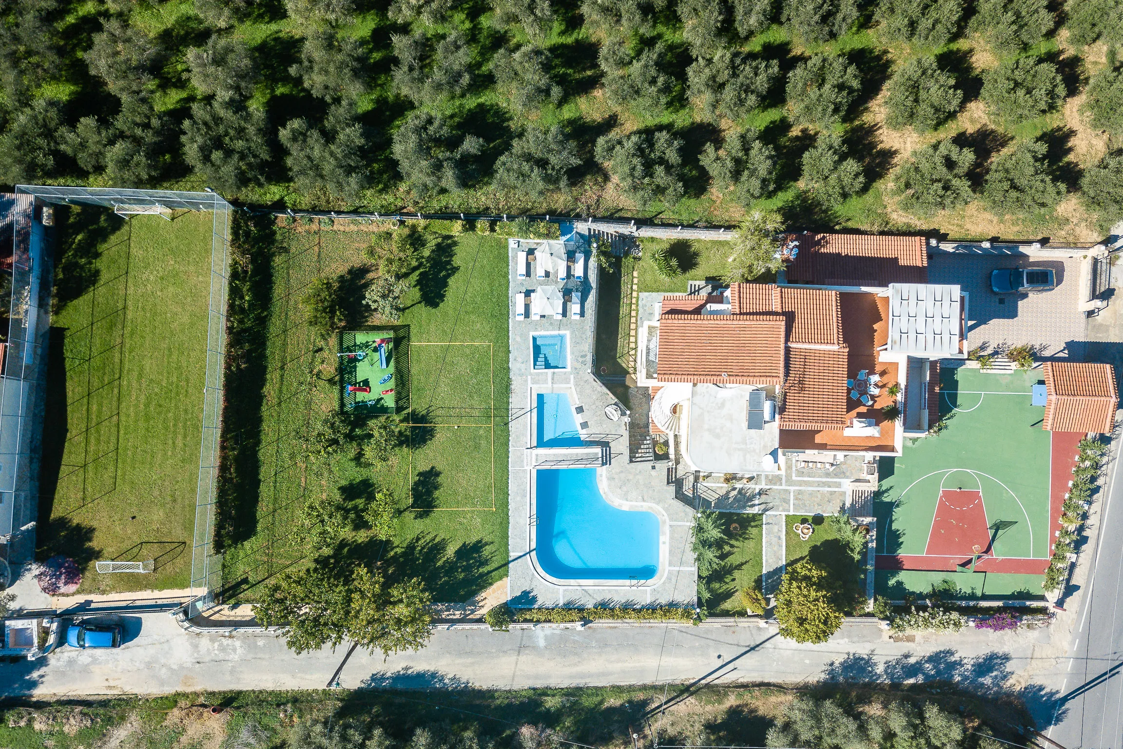 A bird’s eye view of the Villa and its facilities