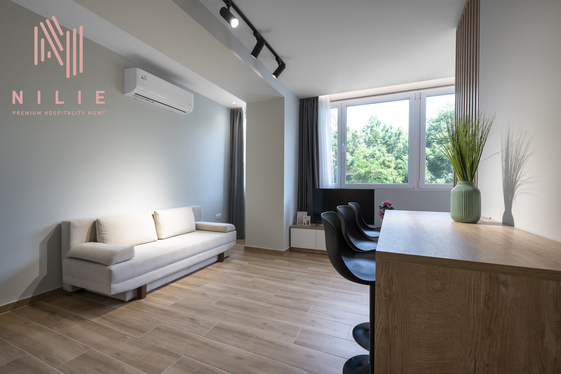 Jumbotron Img test-1