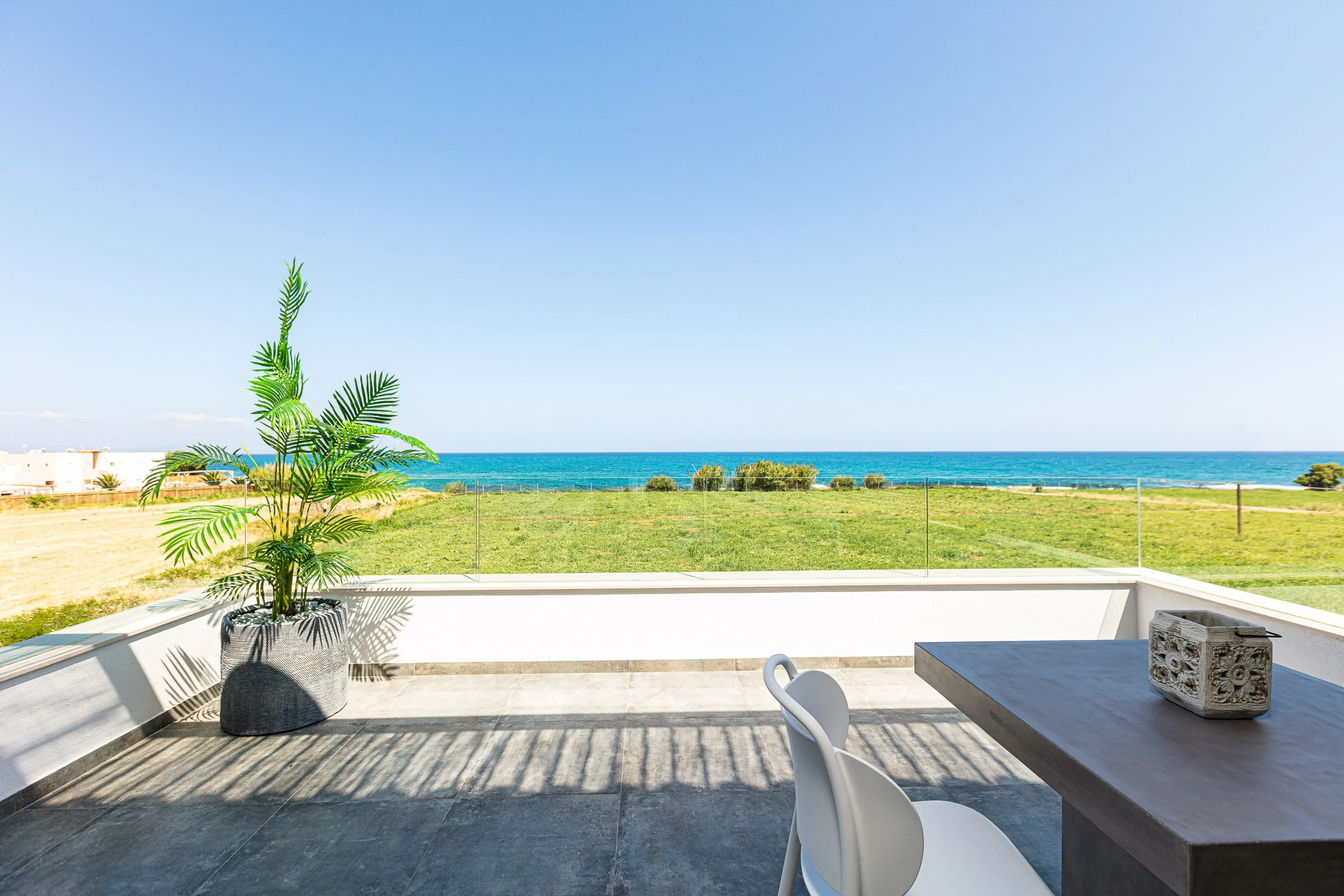 When you feel like taking a dip in the sea, the beach is just a few steps away!