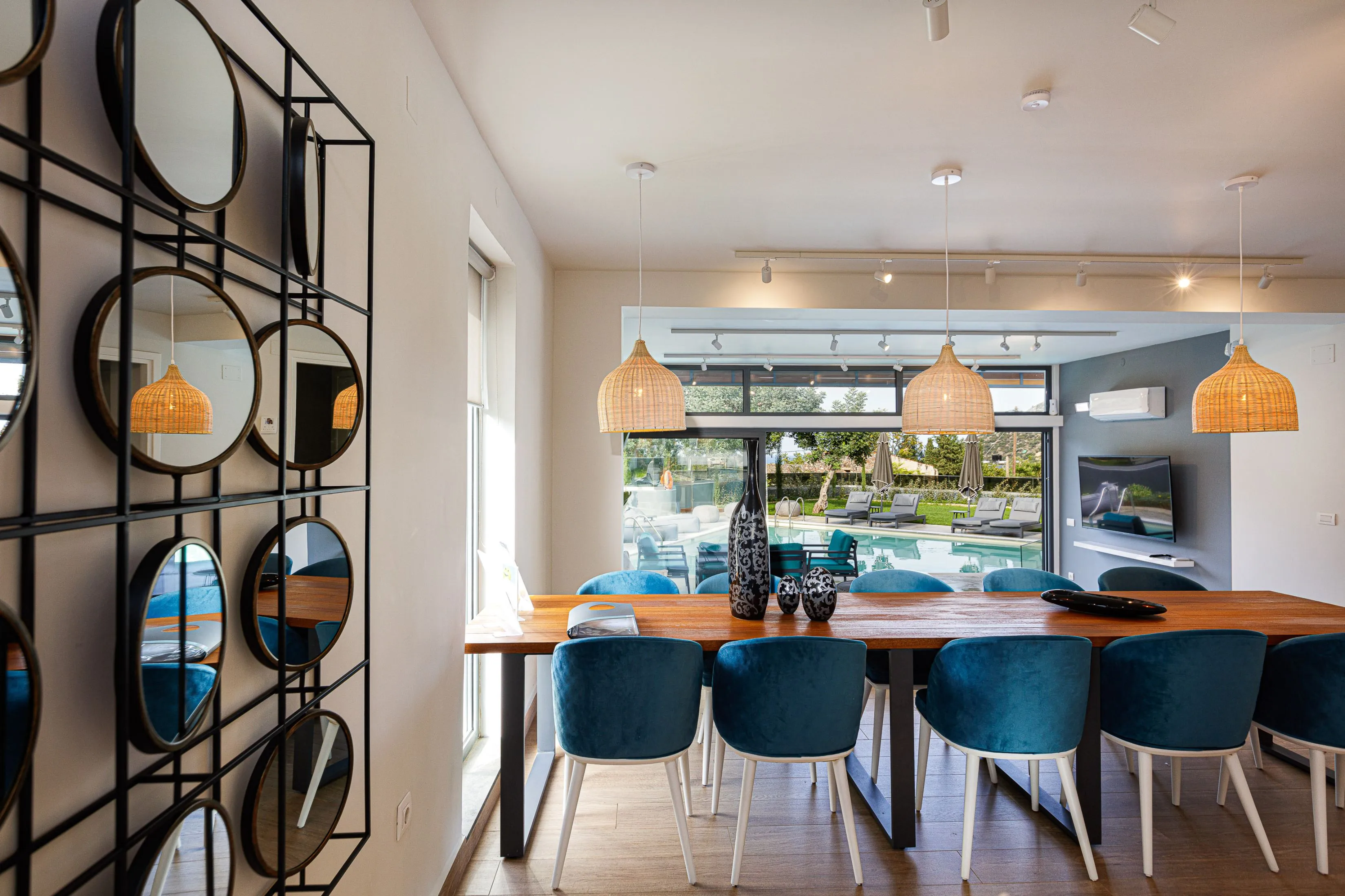 Indoor dining area for 10 guests.