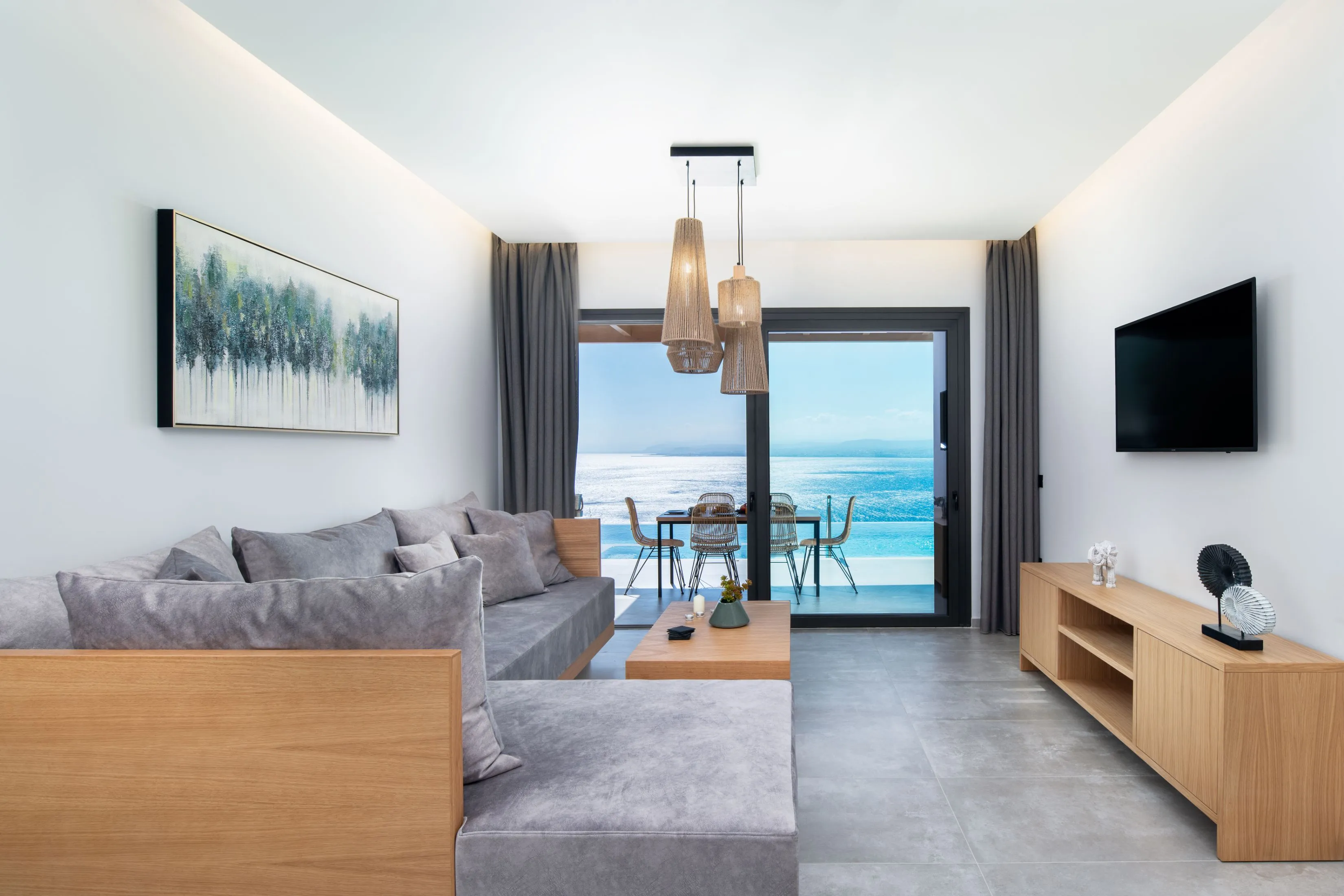Villa Regina covers 105 m2 and is one of the six villas in Malvezzino complex.