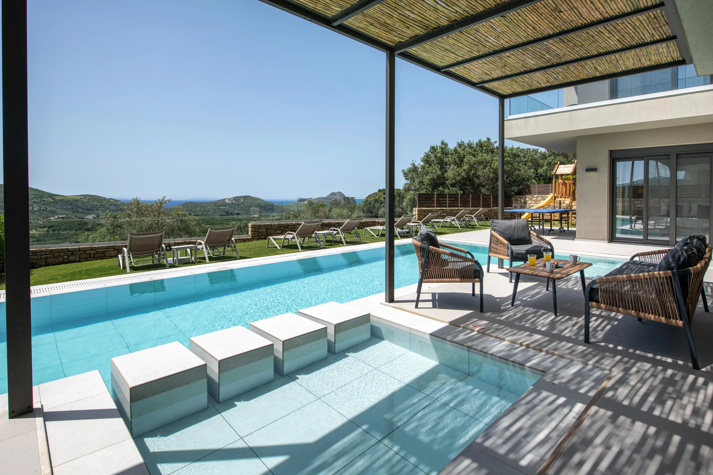 Porti Aphrodite villa 1