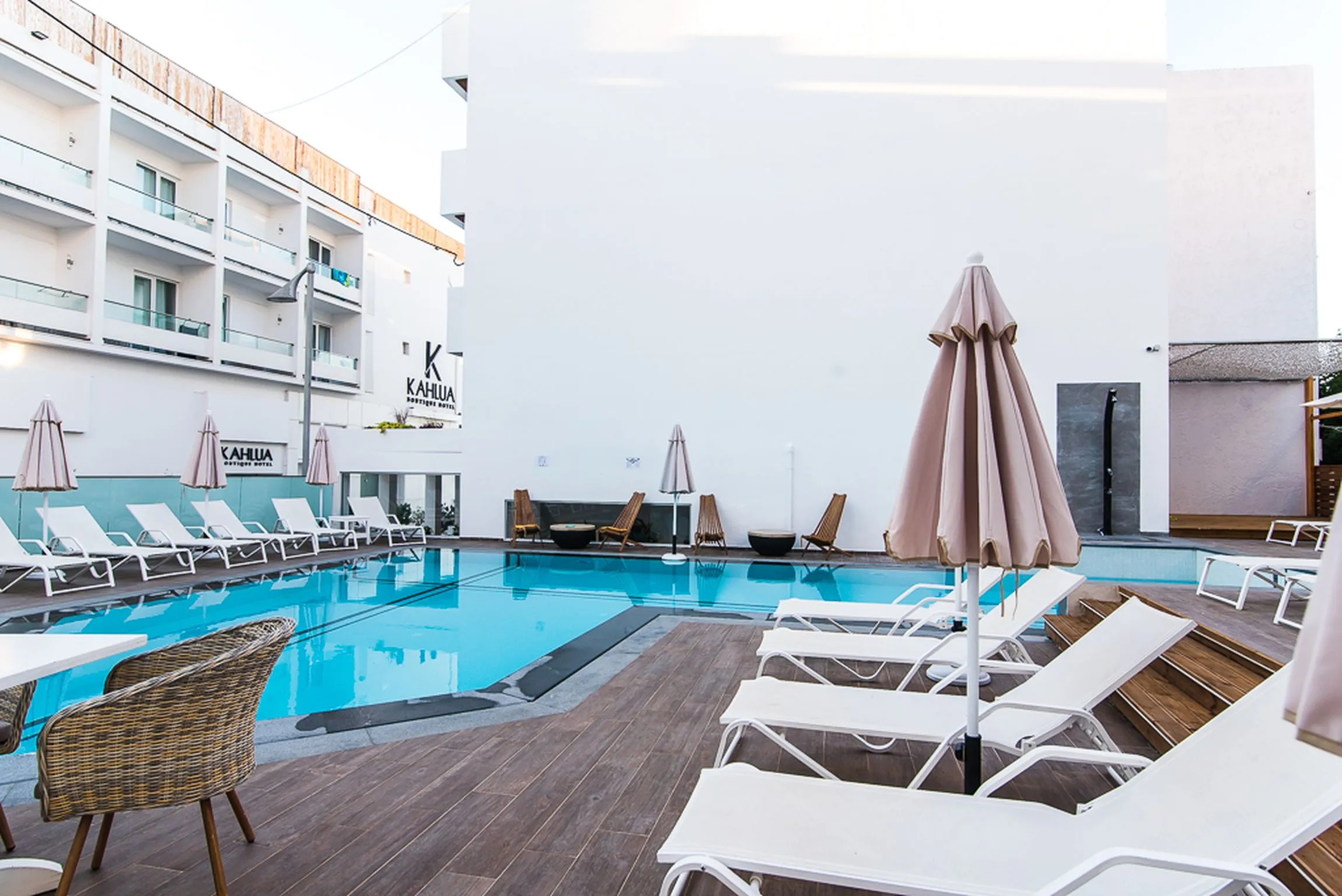 Kahlua Hotel & Suites - 2