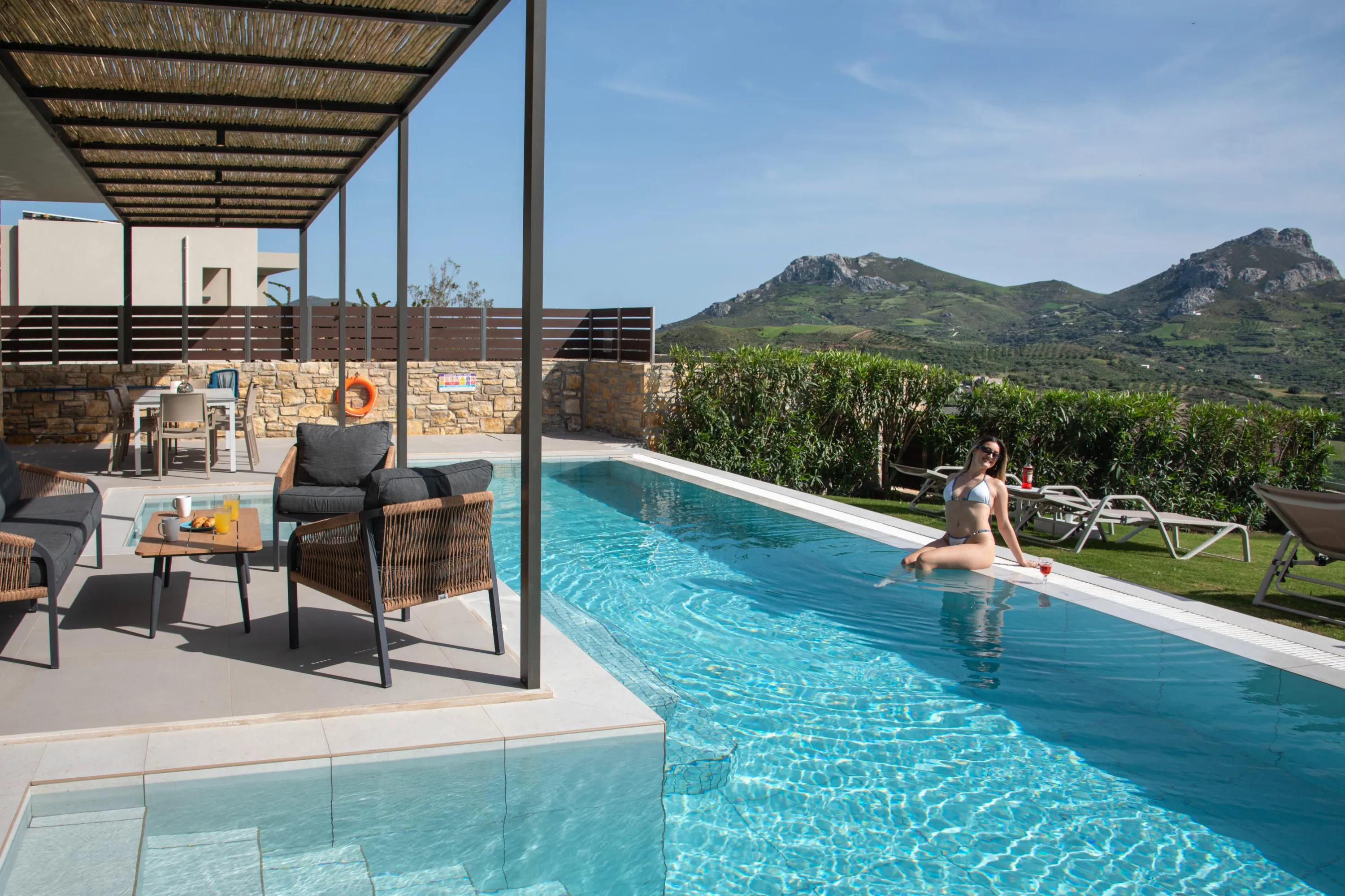 Porti Aphrodite villa 1 - 2