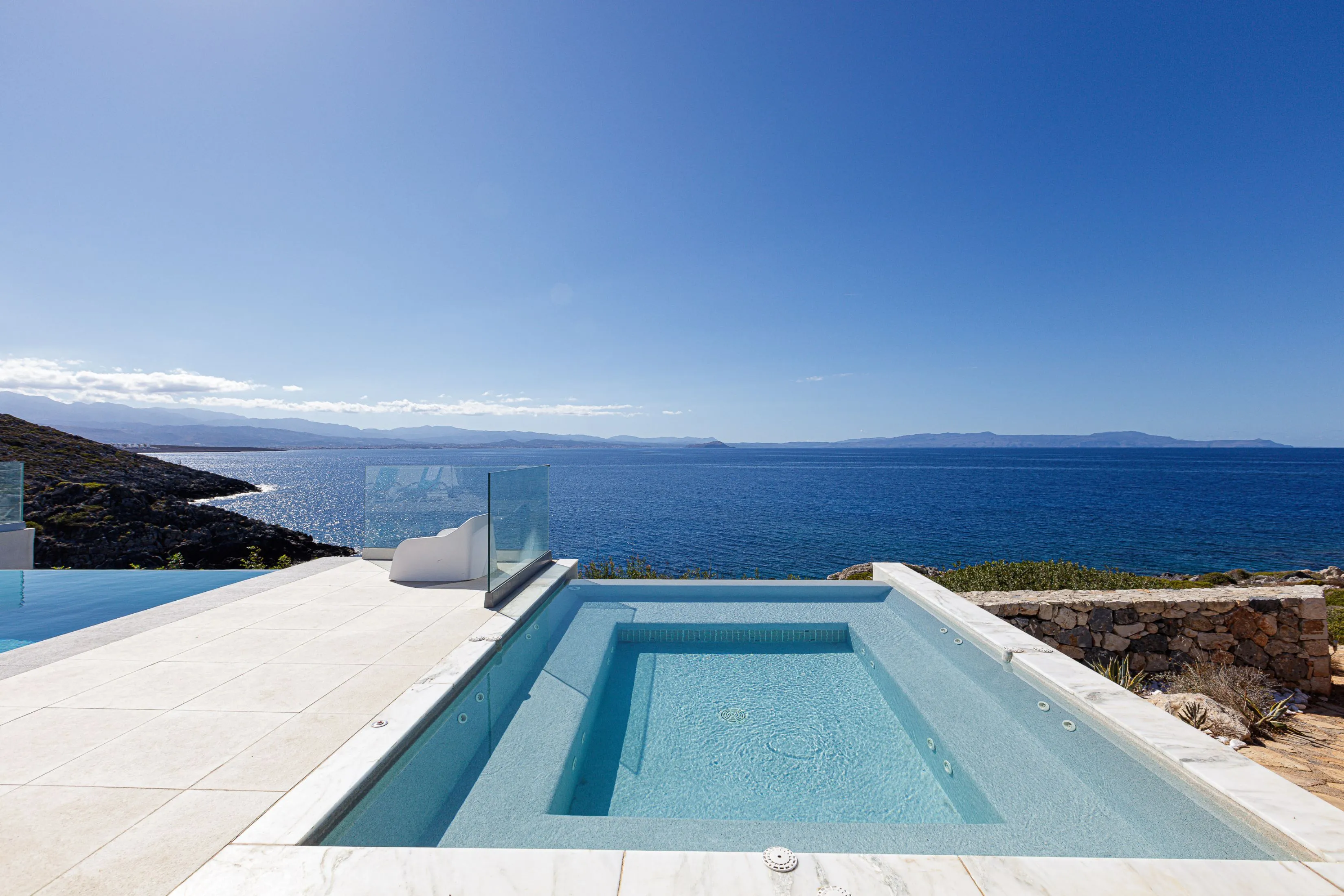 Separate private Jacuzzi with a beautiful backdrop.