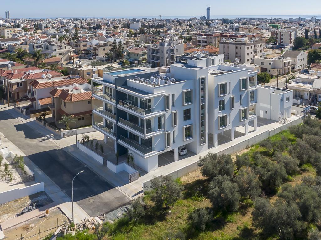 B201 Two-Bedroom Suite