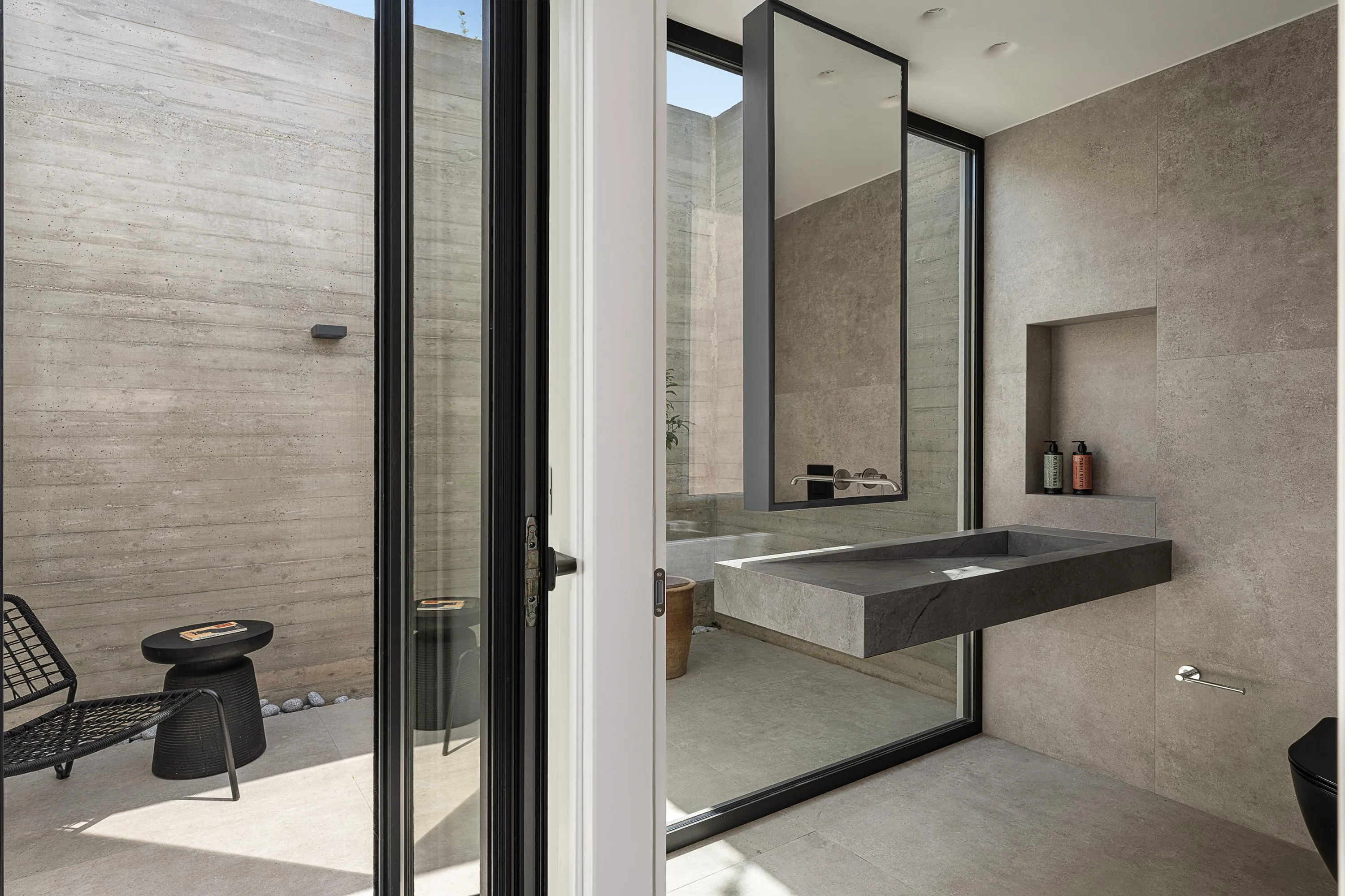 En-suite bathroom with a standup shower
