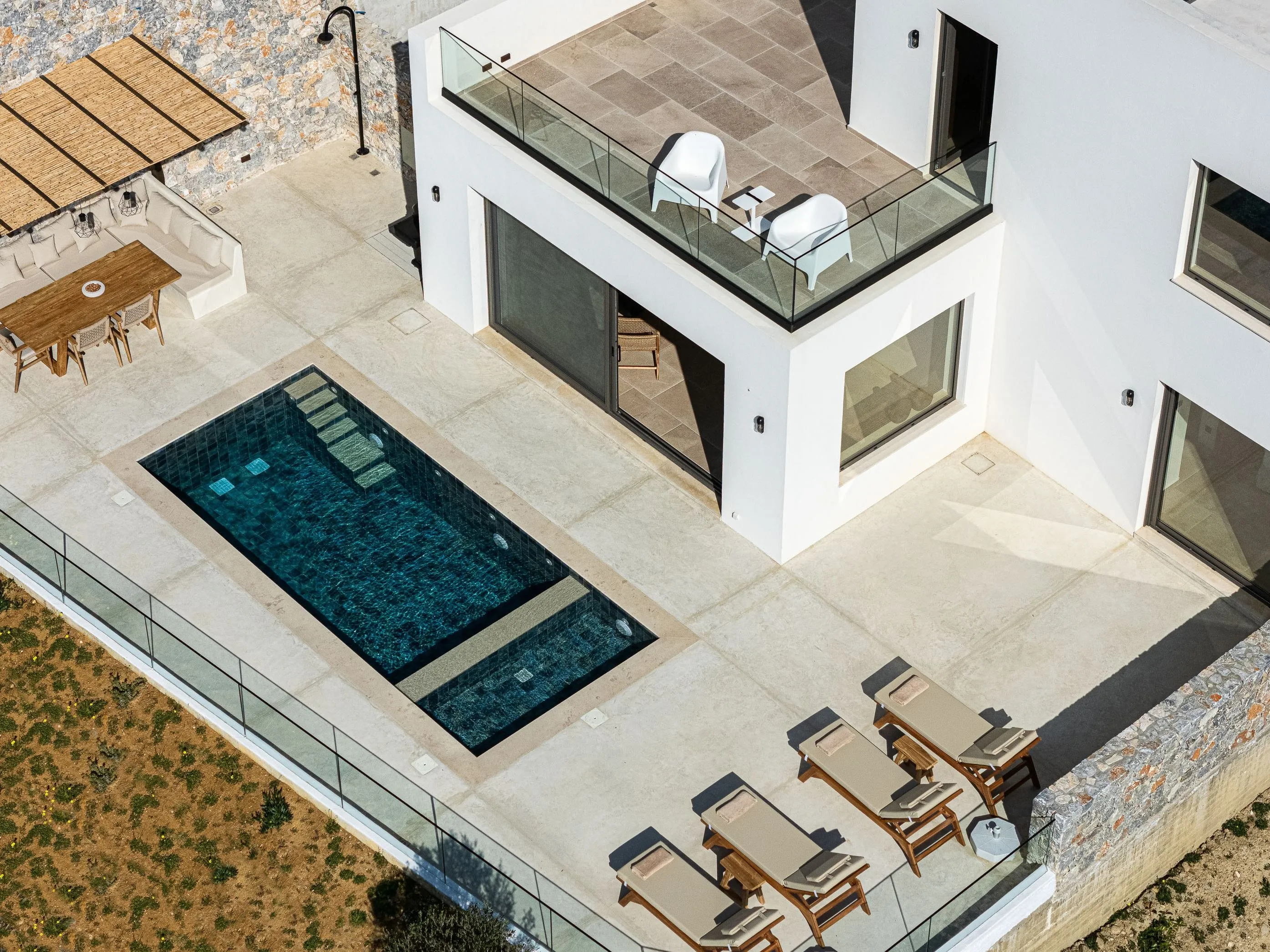 The pool features a children’s section, 0.5m deep, for your little ones to enjoy