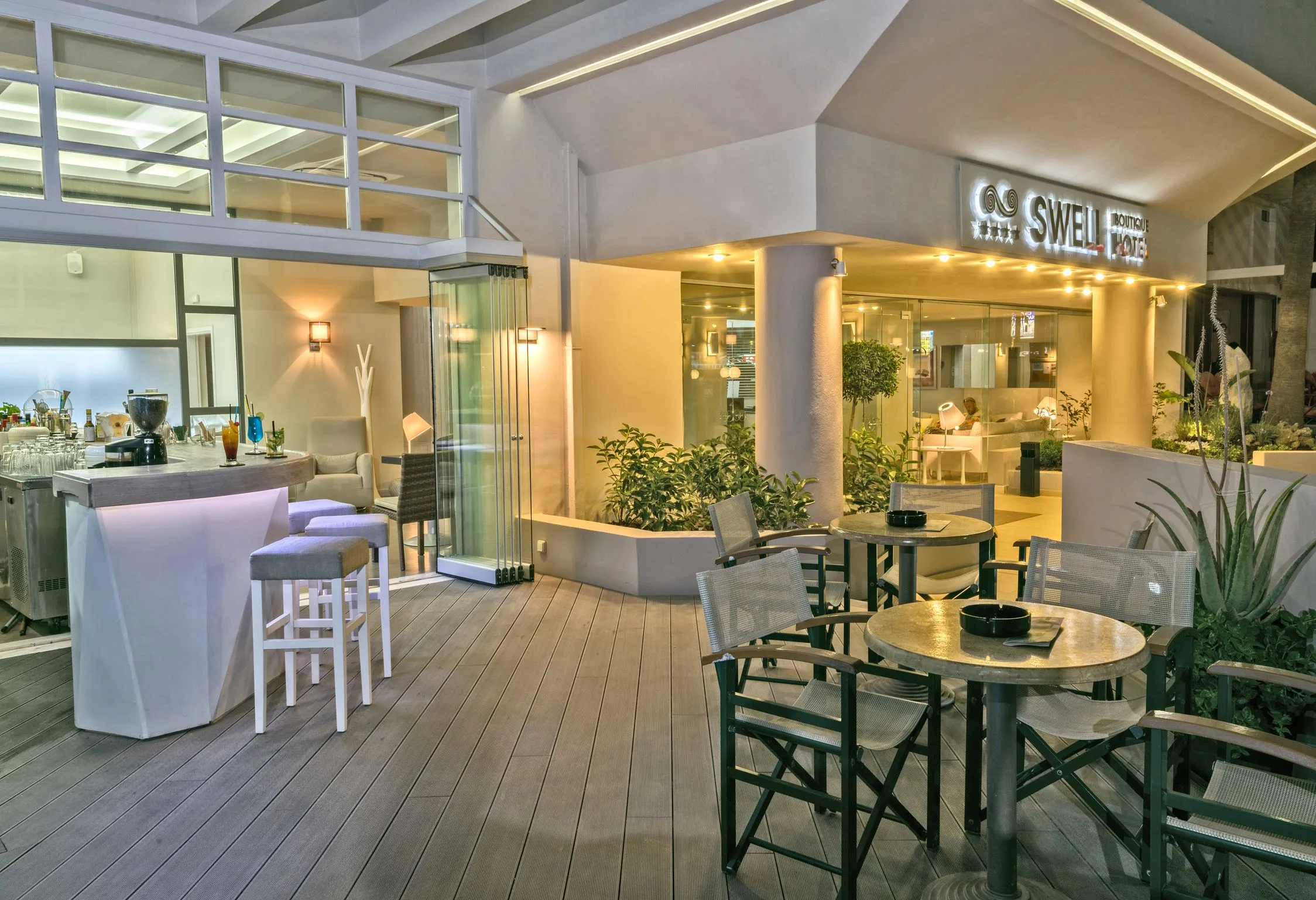 Swell Boutique Hotel - 3