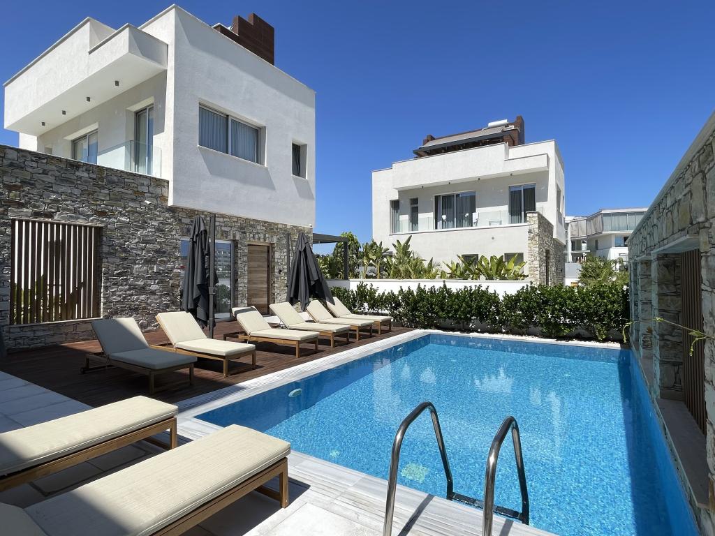 City Napa Seaview Villas #2