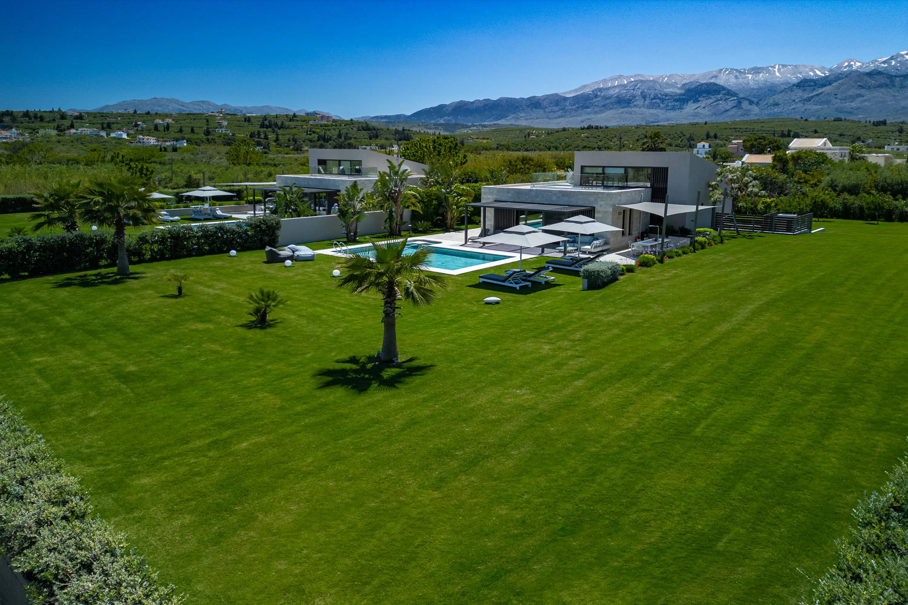 Bird's eye capture of Iniada Villa II