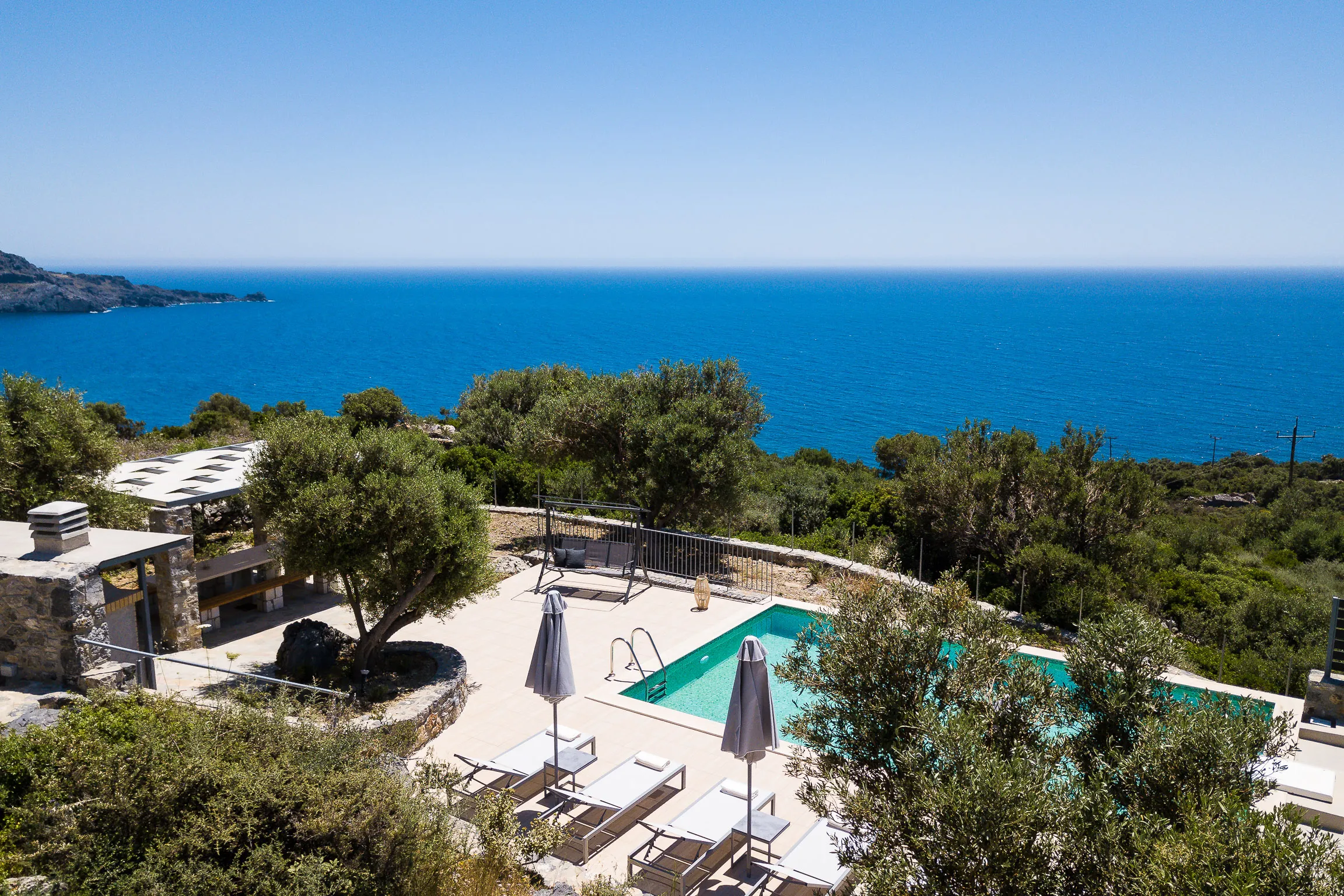 Villa Stone Thromila