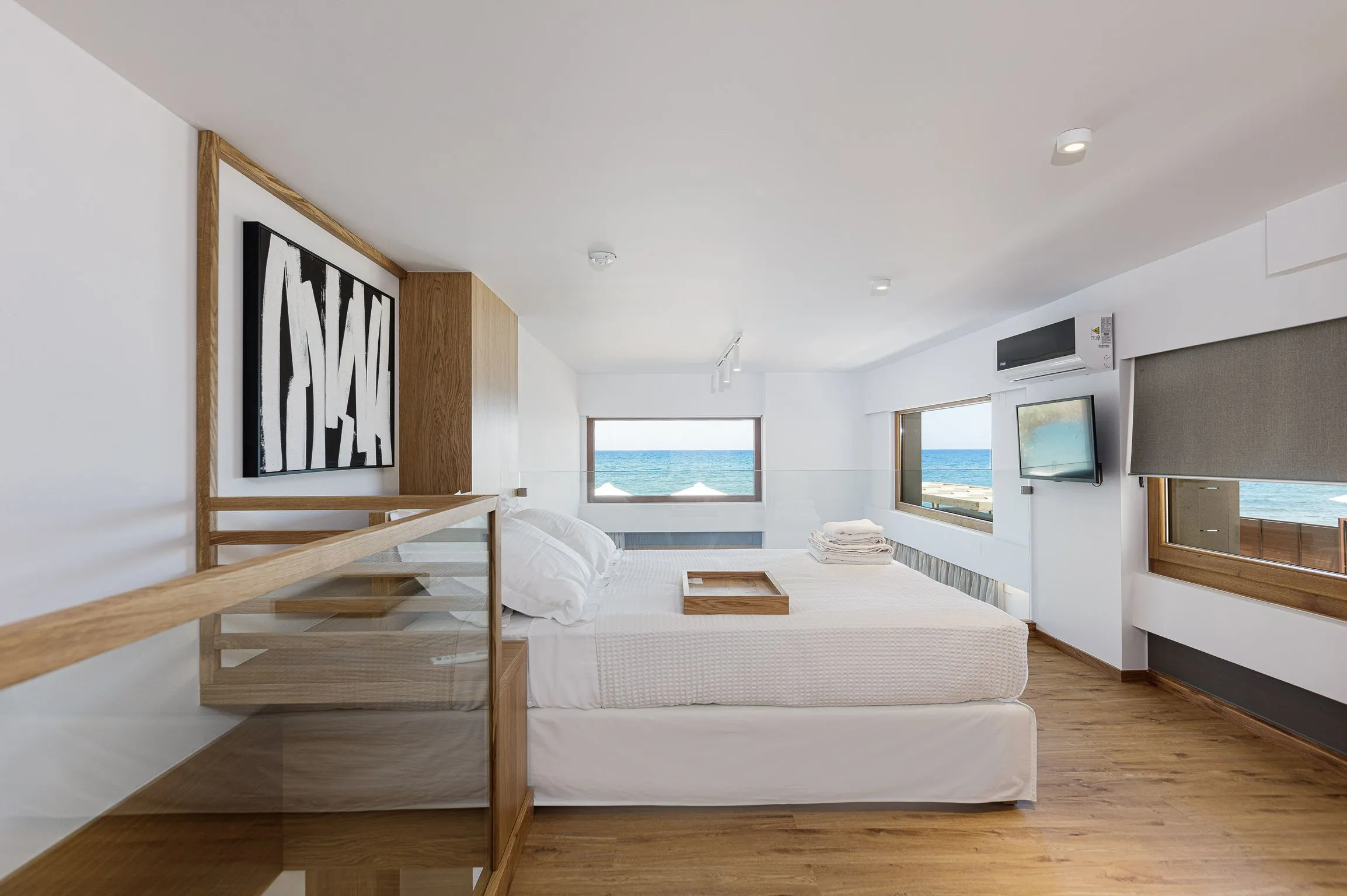 North Coast Seaside Suites - 5