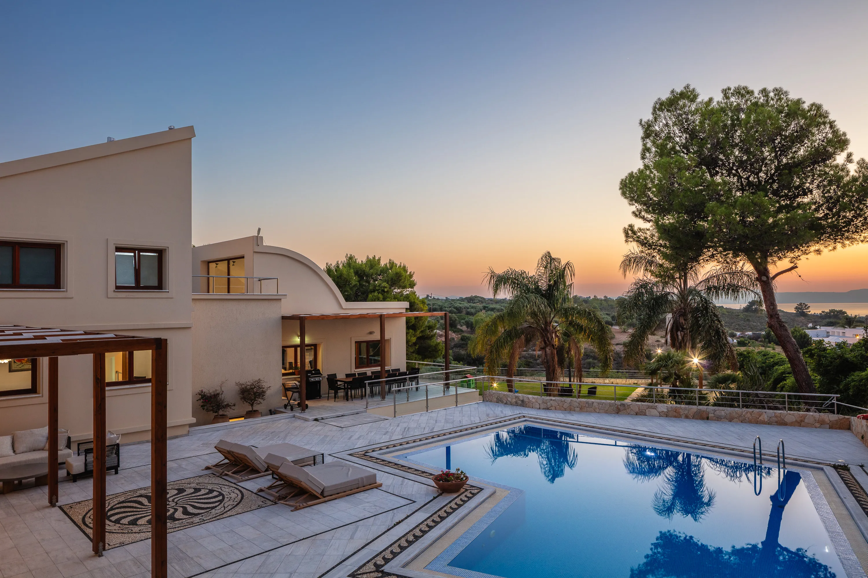 Landscaped and spacious with trees, plants, flowers and herbs, the huge plot offers a sense of space and calm, perfect for a stroll or for children to stretch their legs and play.