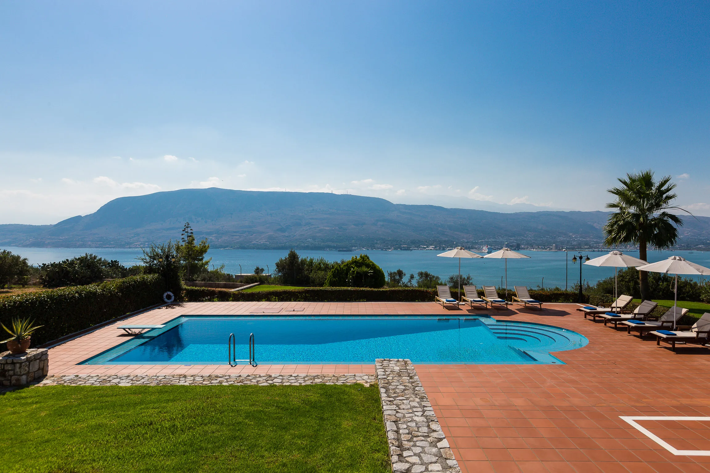 The view of Souda Bay and the White Mountains is breathtaking.