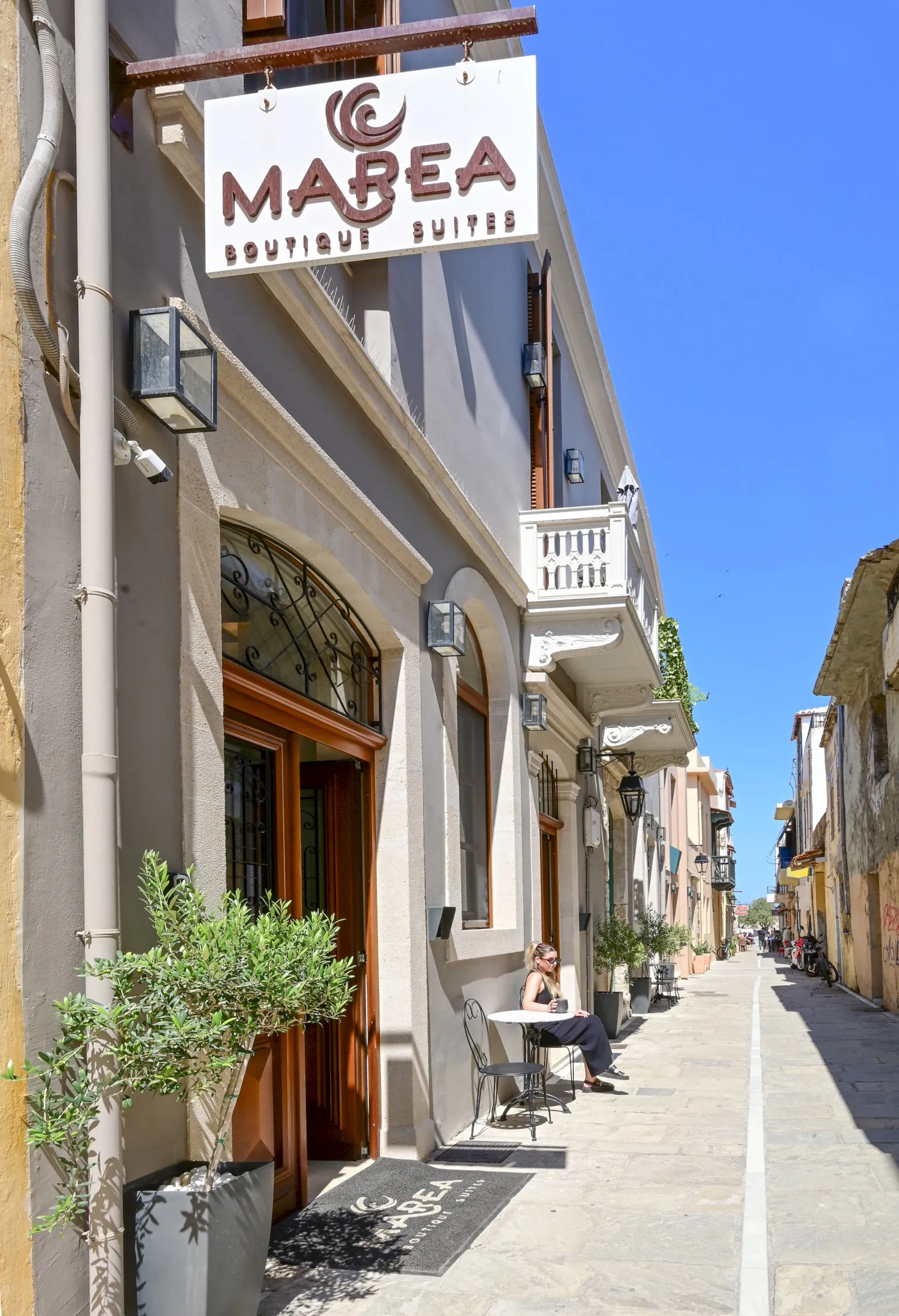 Marea Boutique Suites - 4